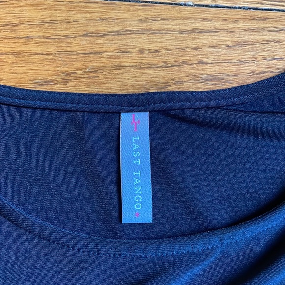 Last Tango Black slinky l/s tunic with pointed front. Size M. NWT - Picture 3 of 5